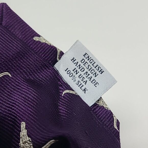 Psycho Bunny Purple Silk Tie Longhorn Steer Skull Print Vintage 100% Silk - Picture 6 of 6